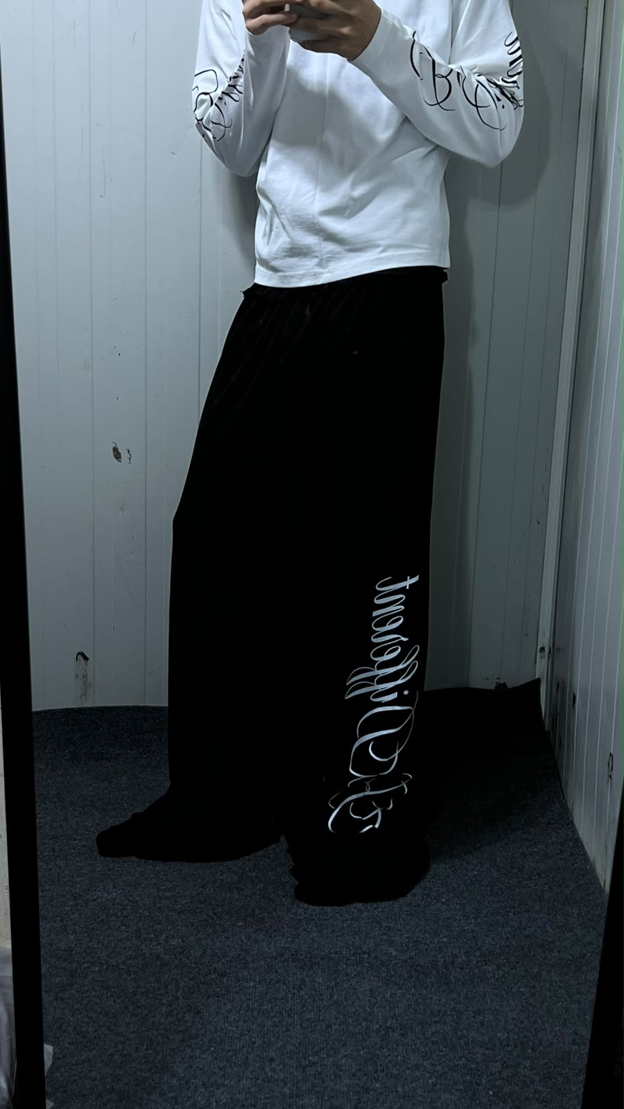 "BEDIFFERENT" BAGGY PANTS